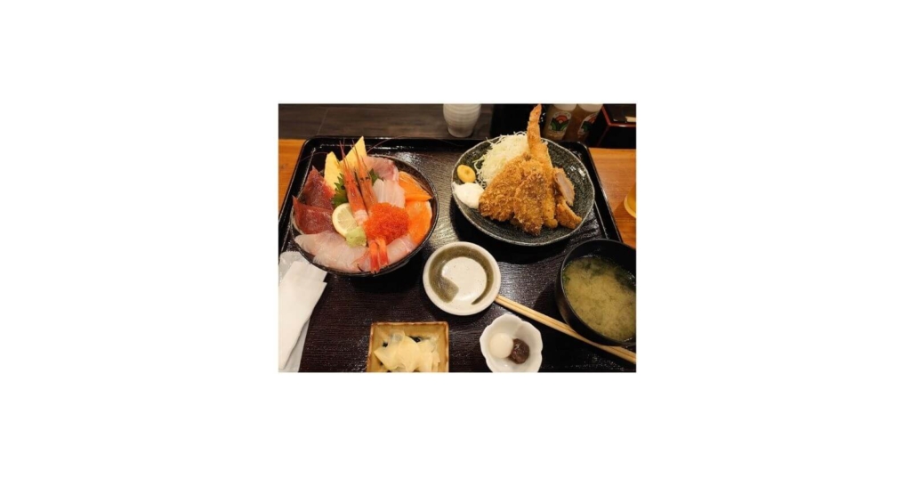 下田やまや「海鮮丼＆ミックスフライ」